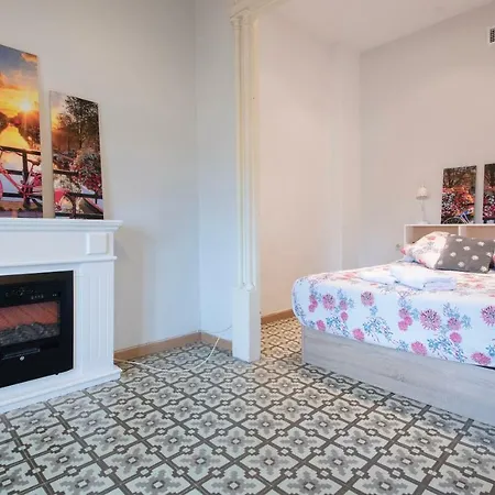 Tarracohomes, Attic La Nau Apartment Tarragona